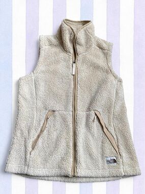 The North Face Light Tan Sherpa Teddy Fleece Vest Women’s Medium